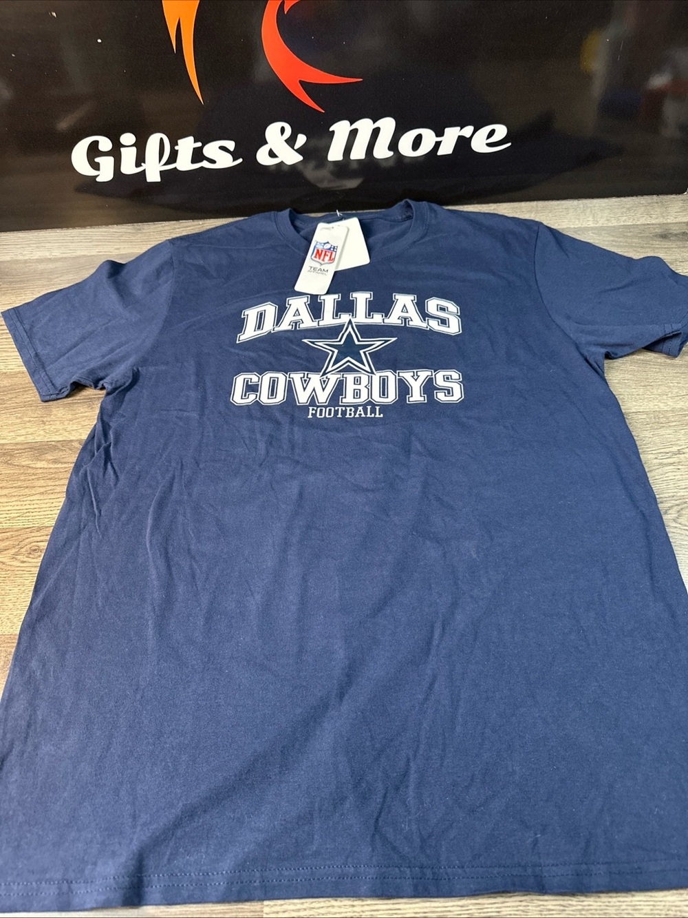 NFL large Dallas cowboys Team Apparel T-Shirt